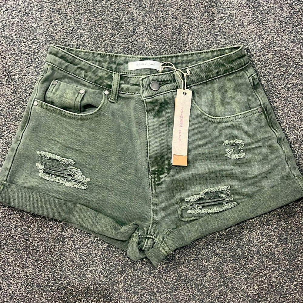 Mustard Seed Jean shorts NWT